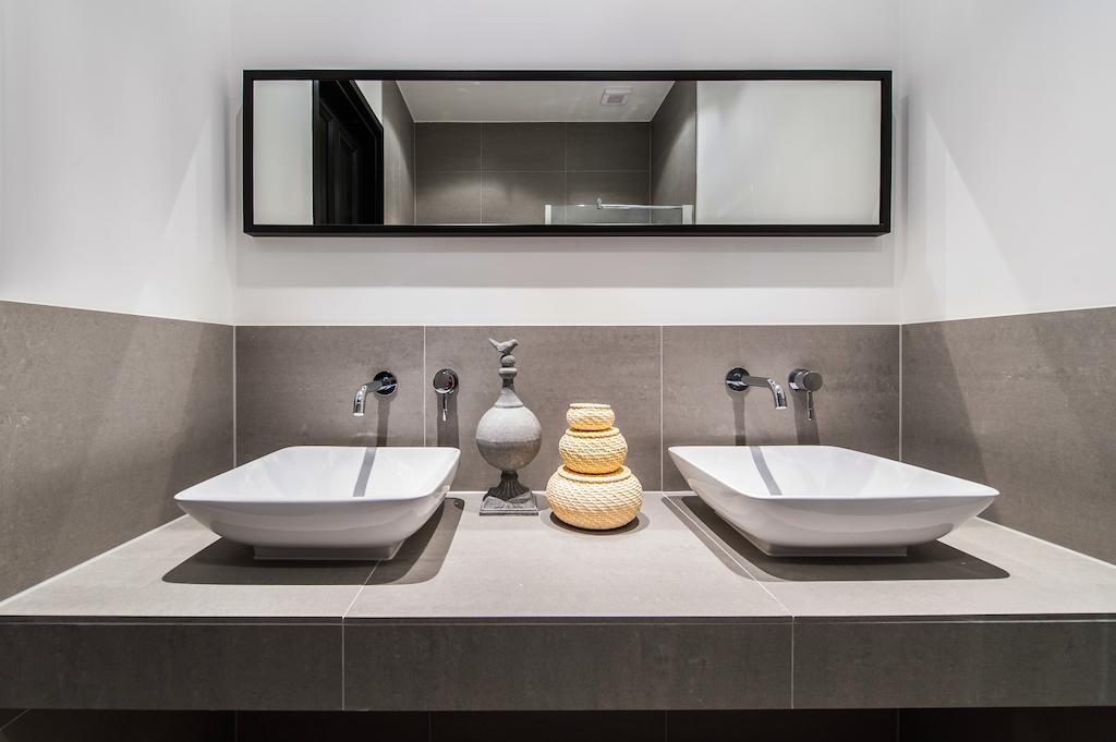 Short Stay Group Tropen Serviced Apartments Amsterdam Amesterdão Quarto foto