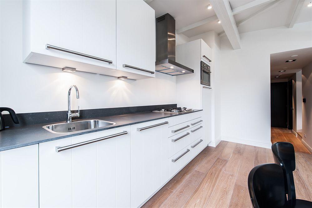 Short Stay Group Tropen Serviced Apartments Amsterdam Amesterdão Exterior foto