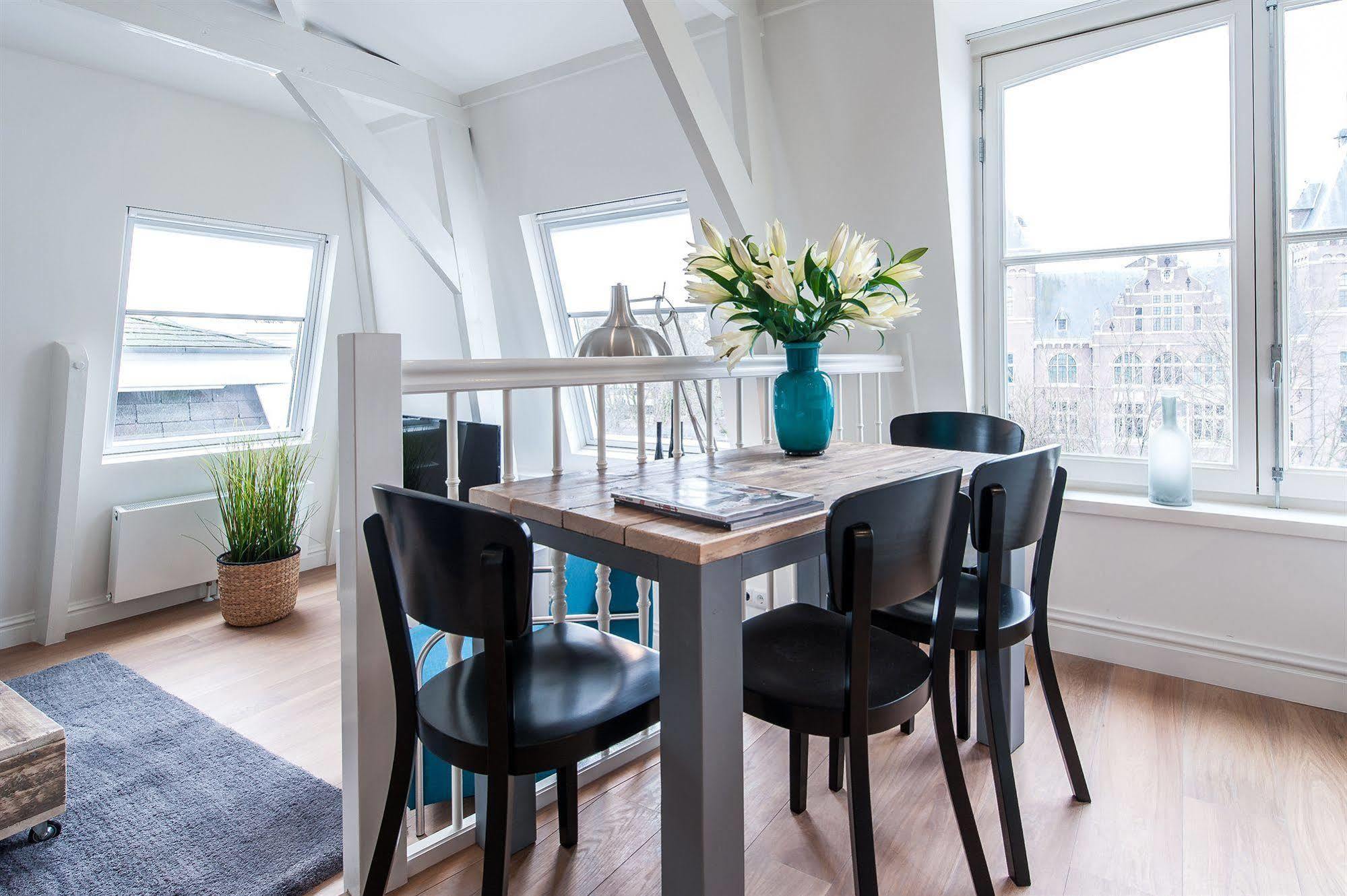 Short Stay Group Tropen Serviced Apartments Amsterdam Amesterdão Exterior foto