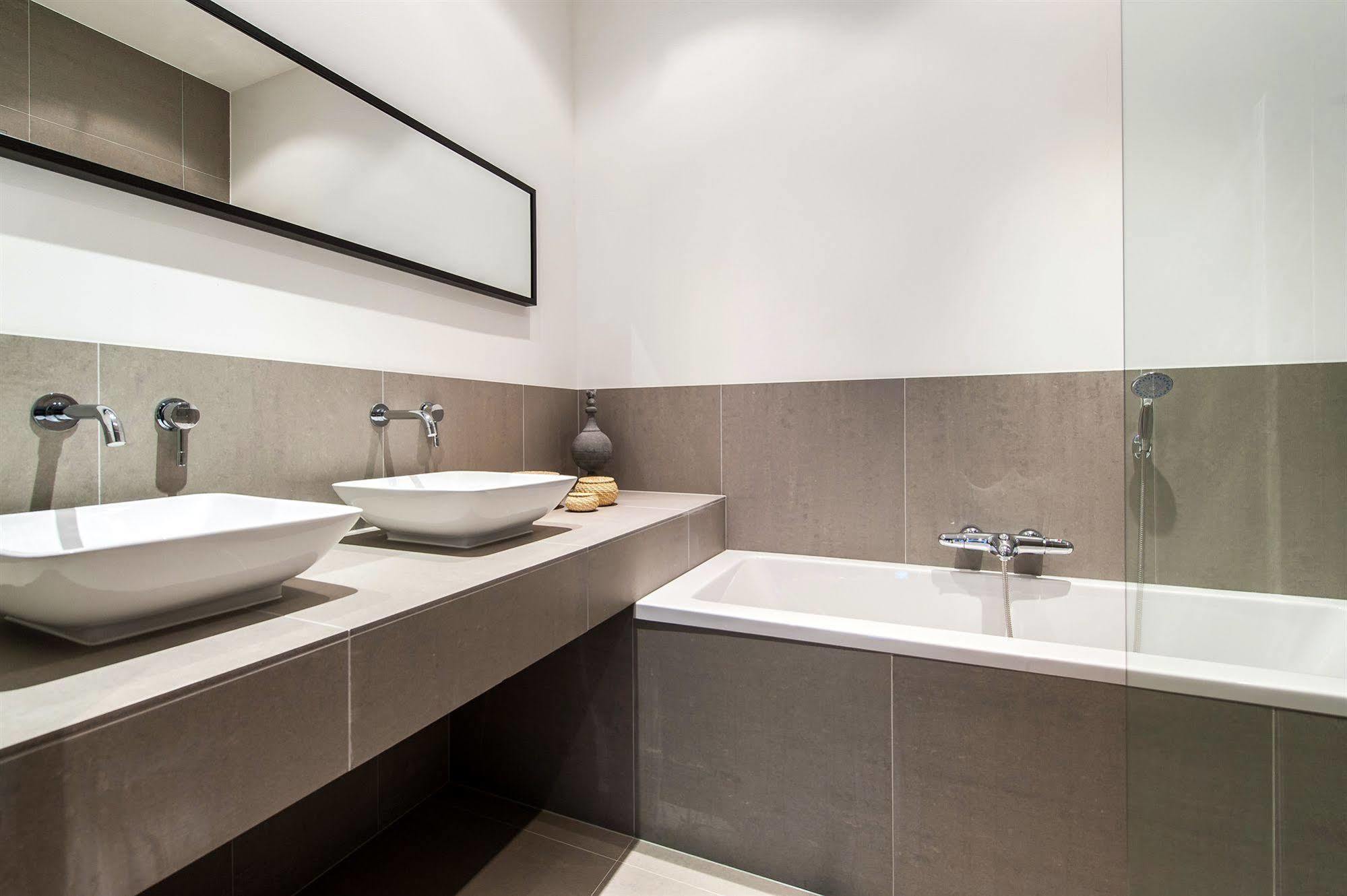 Short Stay Group Tropen Serviced Apartments Amsterdam Amesterdão Exterior foto