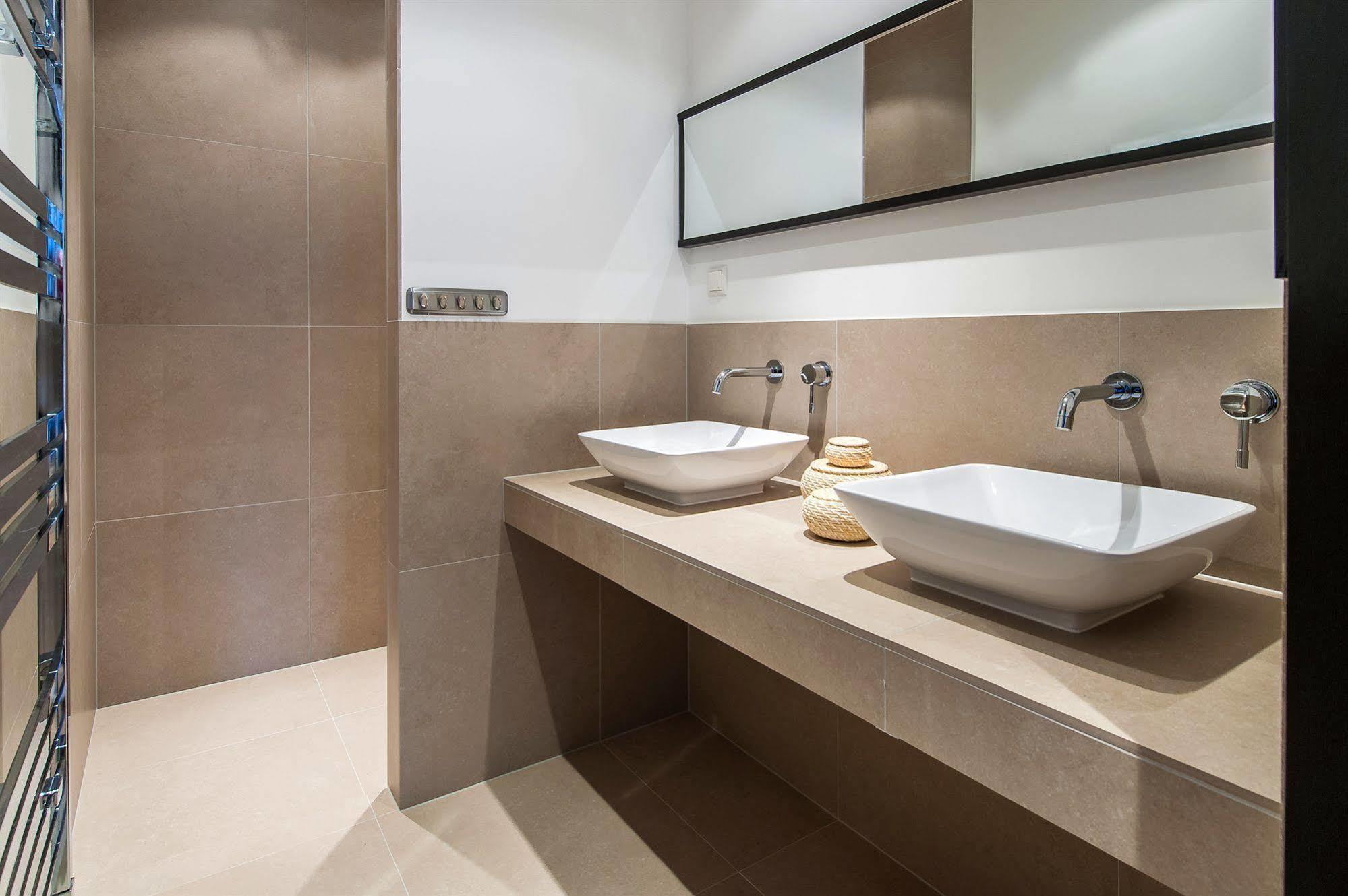 Short Stay Group Tropen Serviced Apartments Amsterdam Amesterdão Exterior foto